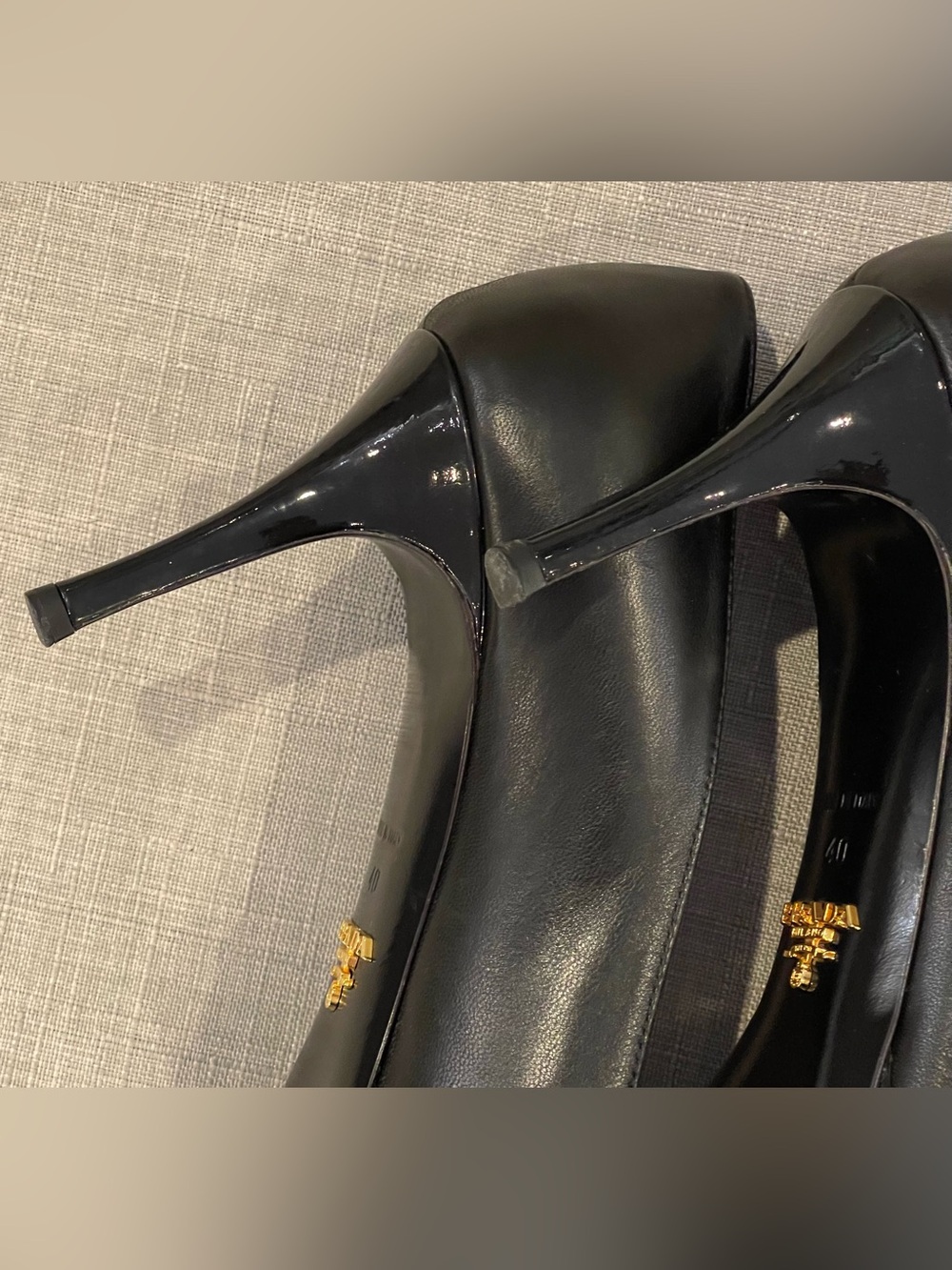Prada black leather almond toe heels size 40 patent platform and heels luxury - Picture 8 of 11